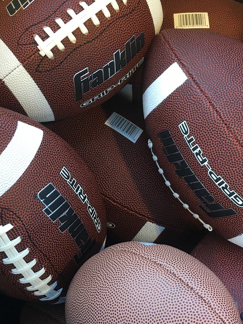 歷磨難的賽 歷磨難的賽